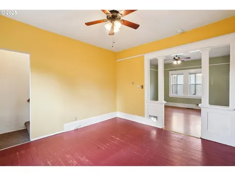 519 Roosevelt Street Oregon City OR 97045