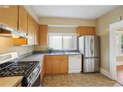 519 Roosevelt Street Oregon City OR 97045