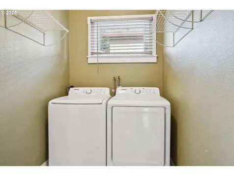 519 Roosevelt Street Oregon City OR 97045