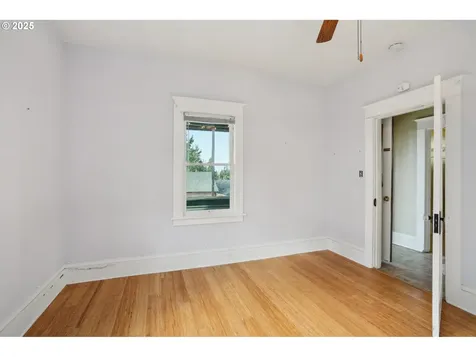519 Roosevelt Street Oregon City OR 97045