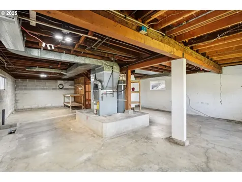 519 Roosevelt Street Oregon City OR 97045