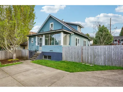 519 Roosevelt Street Oregon City OR 97045