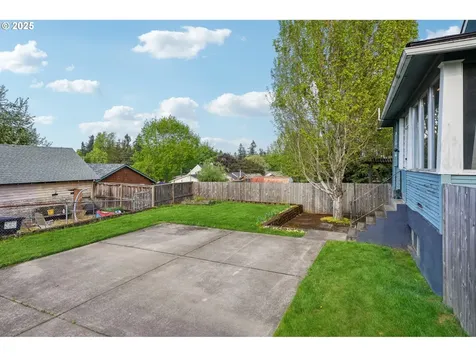 519 Roosevelt Street Oregon City OR 97045