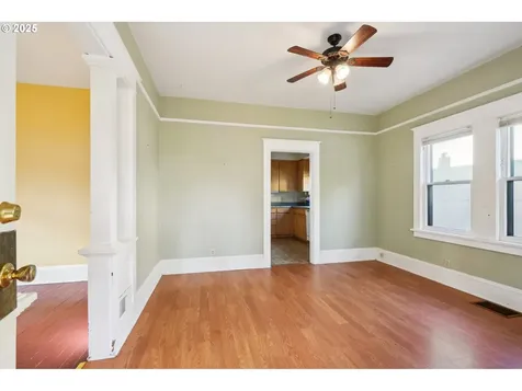 519 Roosevelt Street Oregon City OR 97045