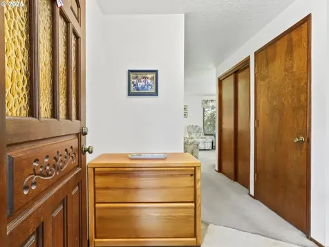 24434 S Hayfield Road Beavercreek OR 97004