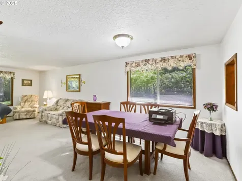 24434 S Hayfield Road Beavercreek OR 97004