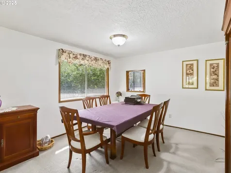 24434 S Hayfield Road Beavercreek OR 97004
