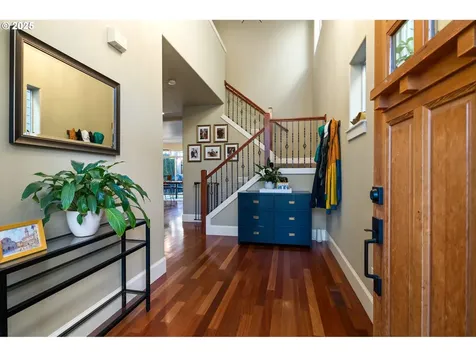 5689 NW Lark Meadow Terrace Portland OR 97229