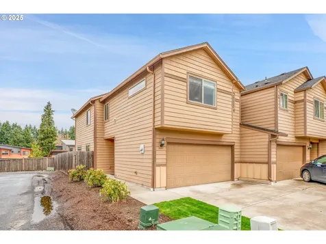 6203 NE 70th Court Vancouver WA 98661