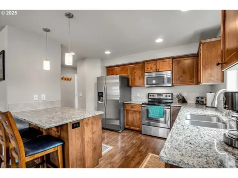 6203 NE 70th Court Vancouver WA 98661