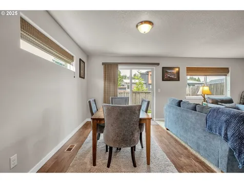 6203 NE 70th Court Vancouver WA 98661