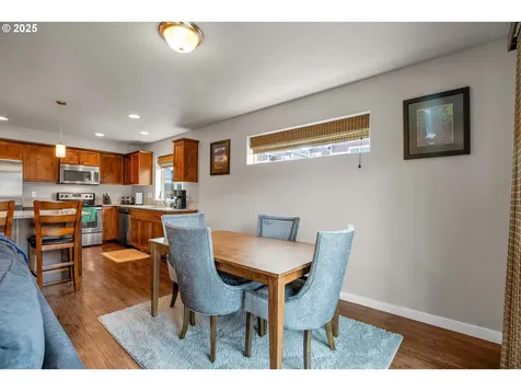 6203 NE 70th Court Vancouver WA 98661