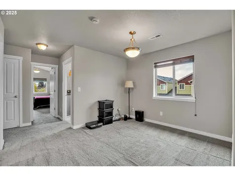 6203 NE 70th Court Vancouver WA 98661