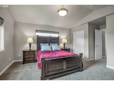 6203 NE 70th Court Vancouver WA 98661