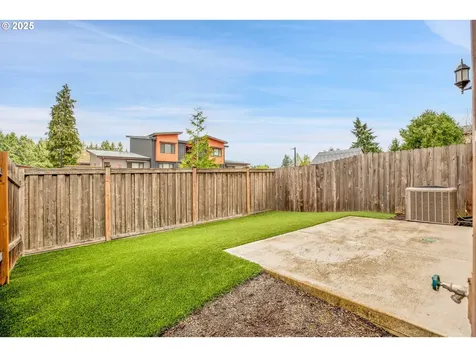 6203 NE 70th Court Vancouver WA 98661