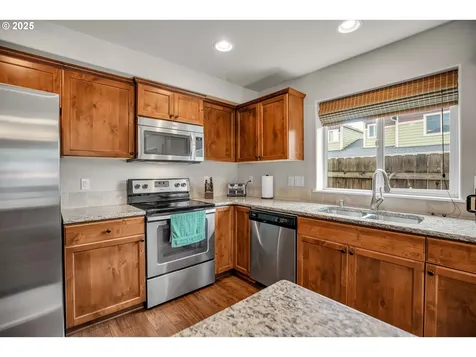 6203 NE 70th Court Vancouver WA 98661