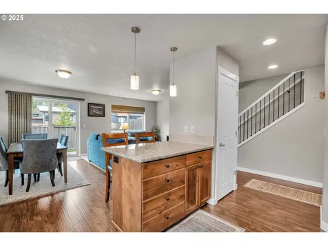 6203 NE 70th Court Vancouver WA 98661