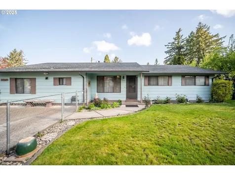 15651 SE Clinton Court Portland OR 97236