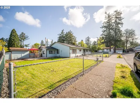 15651 SE Clinton Court Portland OR 97236