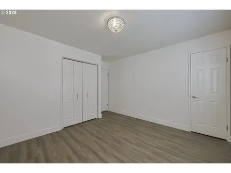 7831 SW 34th Avenue Portland OR 97219