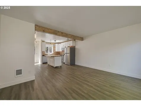 7831 SW 34th Avenue Portland OR 97219