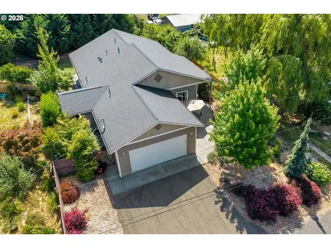 242 NW Willard Street Stevenson WA 98648