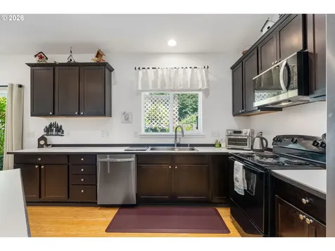 242 NW Willard Street Stevenson WA 98648