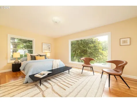 2133 SW Taylors Ferry Road Portland OR 97219
