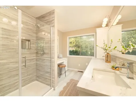 2133 SW Taylors Ferry Road Portland OR 97219