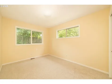 2133 SW Taylors Ferry Road Portland OR 97219