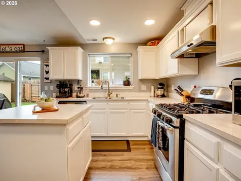 810 Columbia Drive Molalla OR 97038