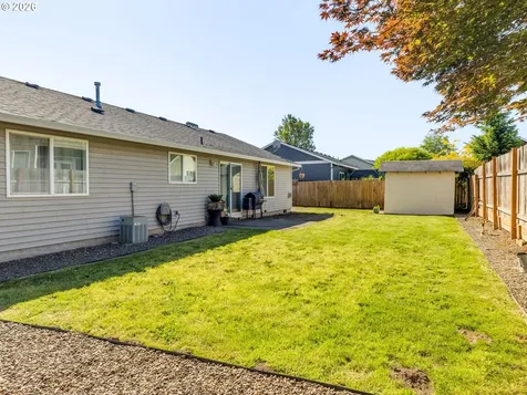 810 Columbia Drive Molalla OR 97038