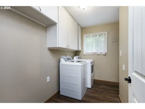 20377 Beavercreek Road Oregon City OR 97045
