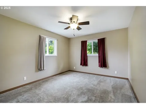 20377 Beavercreek Road Oregon City OR 97045