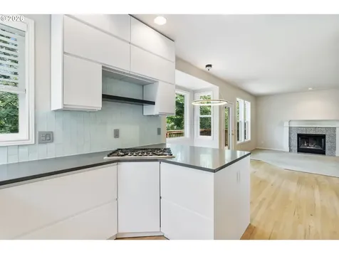9907 NW Bartholomew Drive Portland OR 97229