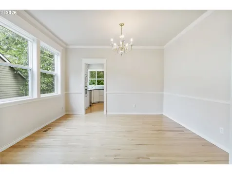9907 NW Bartholomew Drive Portland OR 97229