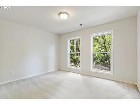 9907 NW Bartholomew Drive Portland OR 97229