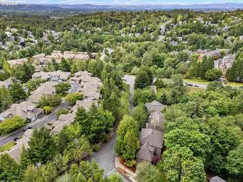 9907 NW Bartholomew Drive Portland OR 97229