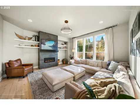 23245 SW Byers Lake Terrace Sherwood OR 97140