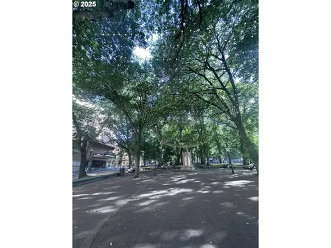 1005 SW Park Avenue Portland OR 97205