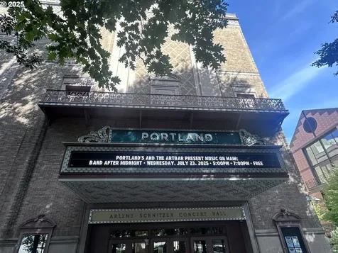 1005 SW Park Avenue Portland OR 97205