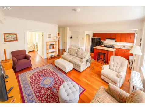 1005 SW Park Avenue Portland OR 97205