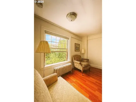 1005 SW Park Avenue Portland OR 97205
