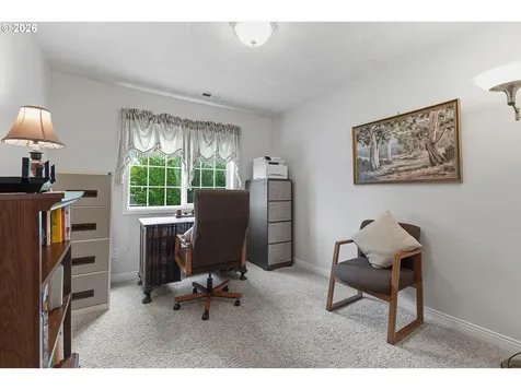 1967 NW Penny Lane Mcminnville OR 97128