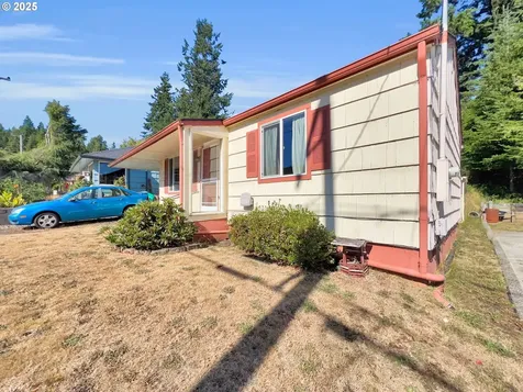 1548 N Ivy Street Coquille OR 97423
