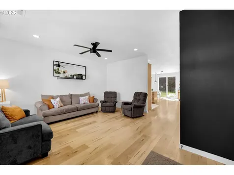 225 W Christy Court Yacolt WA 98675