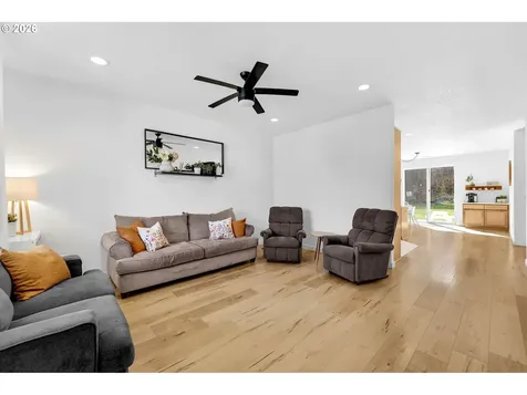 225 W Christy Court Yacolt WA 98675