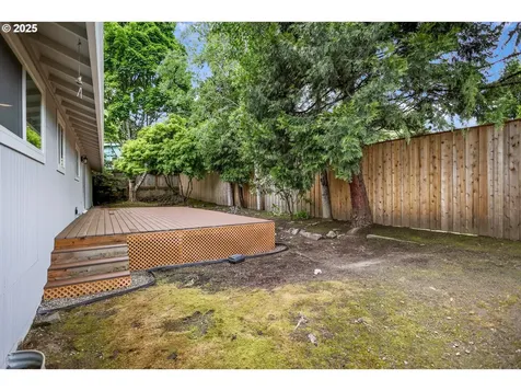 3941 SW Plum Street Portland OR 97219