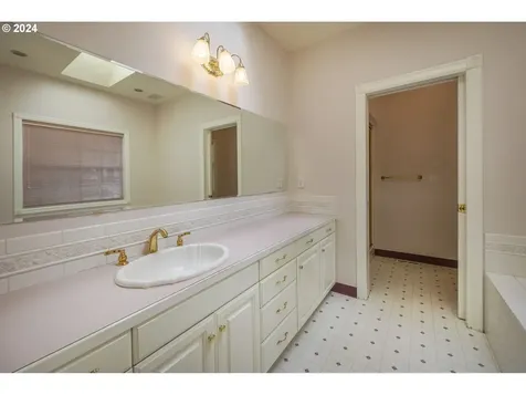 360 N Deerlane Drive Otis OR 97368