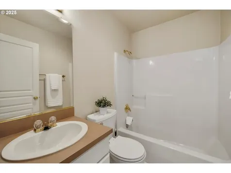 7775 SW Matheny Drive Beaverton OR 97008